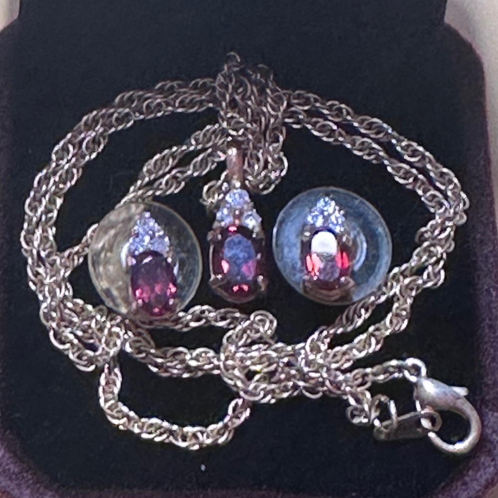 Vintage Faux Garnet & Goldtone Jewelry Set 1990's